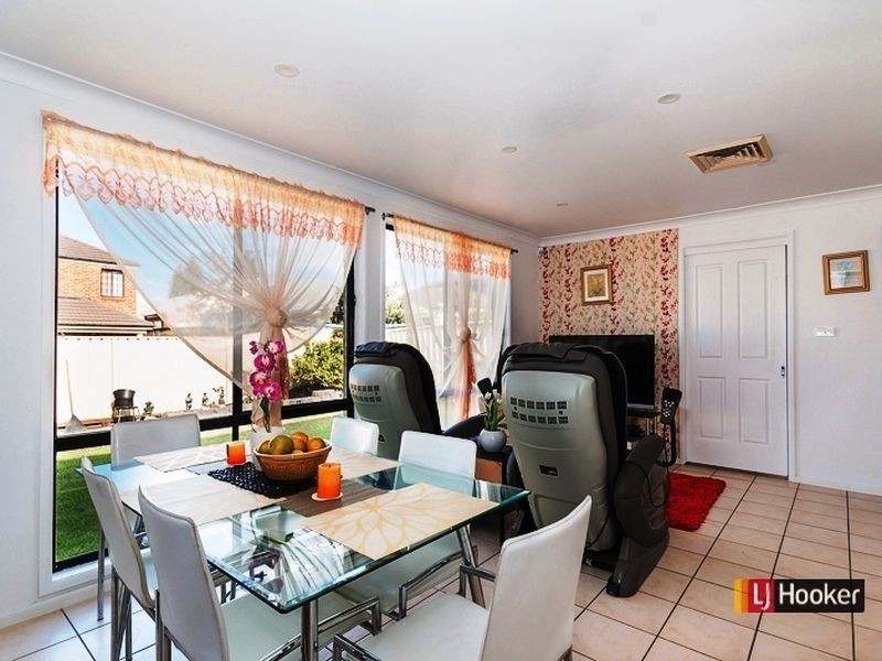 20 Leafy Grove, Plumpton NSW 2761