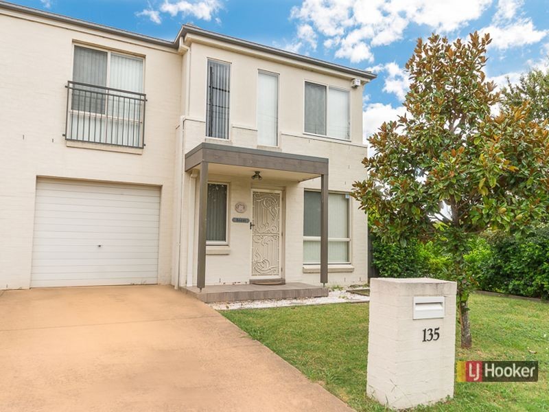 135 Doonside Crescent, Woodcroft NSW 2767