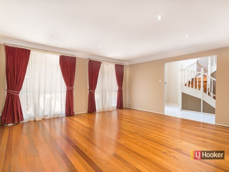 17 Sienna Grove, Woodcroft NSW 2767