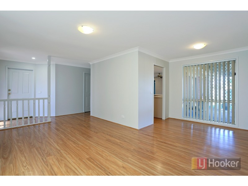 4 Callow Place, Woodcroft NSW 2767