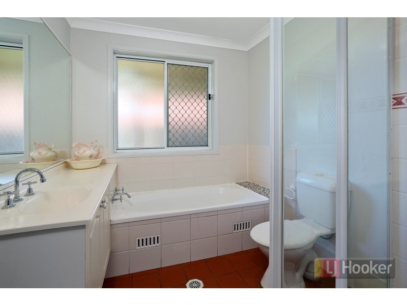 4 Callow Place, Woodcroft NSW 2767