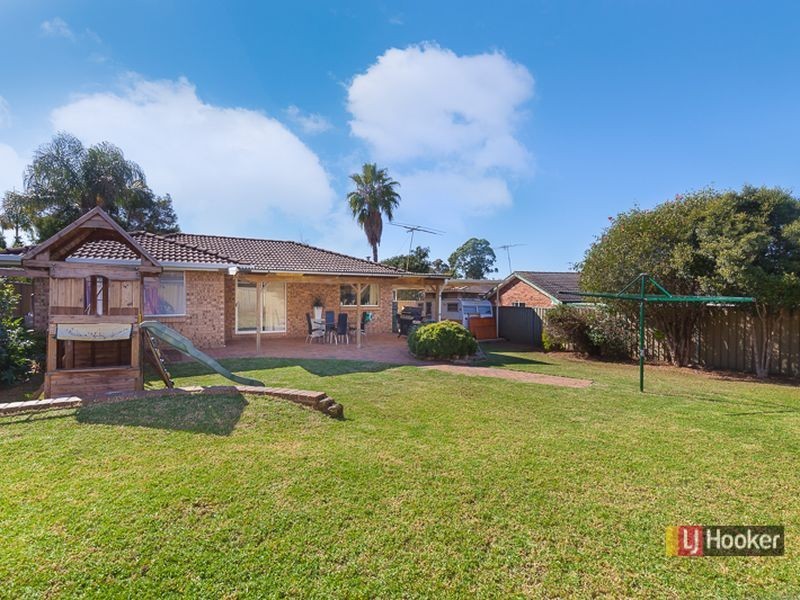 13 Malvolio Street, Rosemeadow NSW 2560