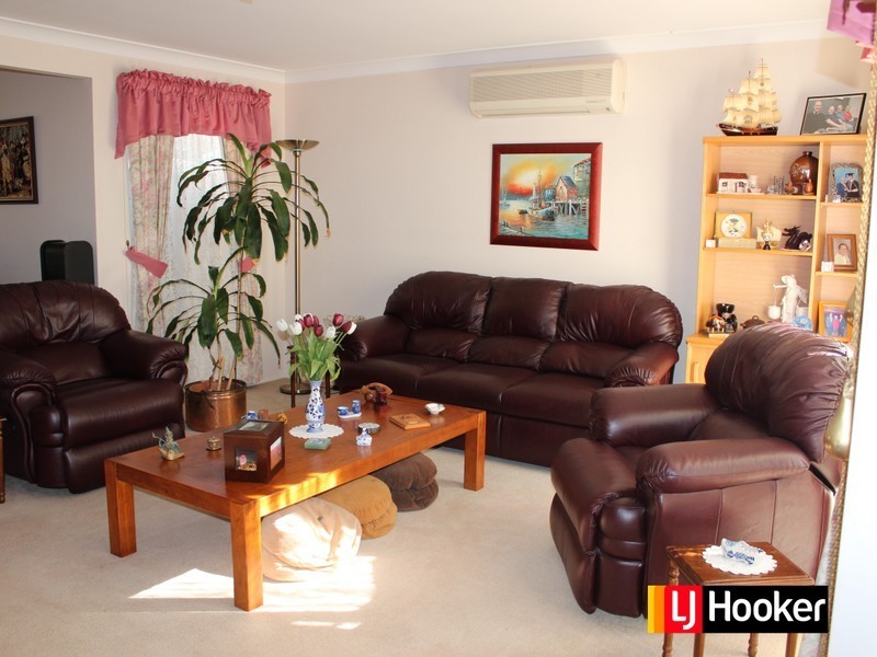 15 Menindee Way, Woodcroft NSW 2767