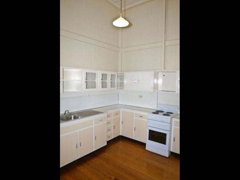 17 Calton Terrace, Gympie QLD 4570