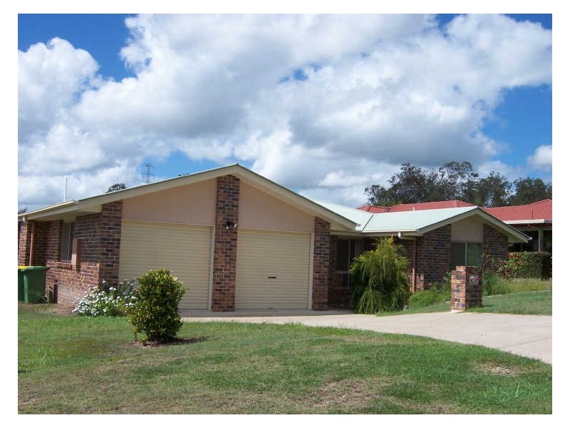 4 Panda Street, Southside QLD 4570