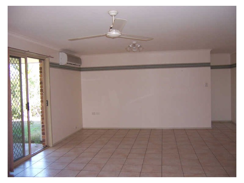 4 Panda Street, Southside QLD 4570