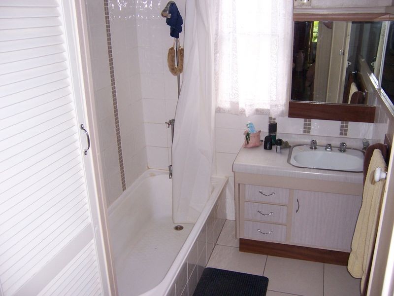 27 Noosa Road, Gympie QLD 4570