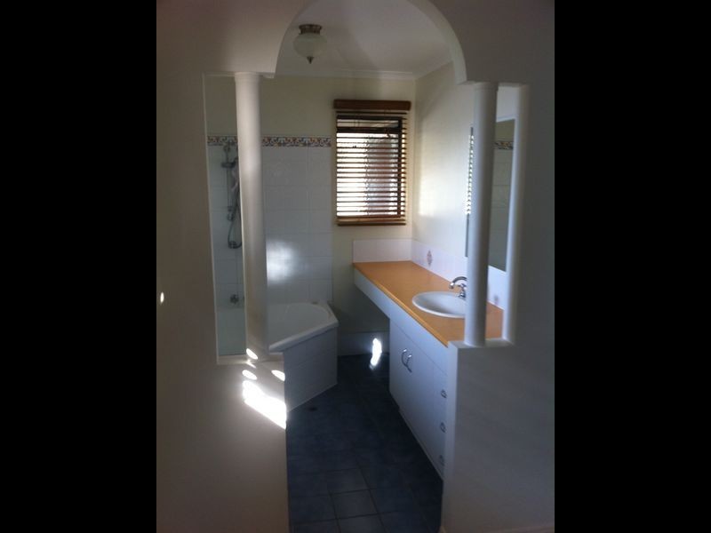 22 Gympie View Drive, Southside QLD 4570