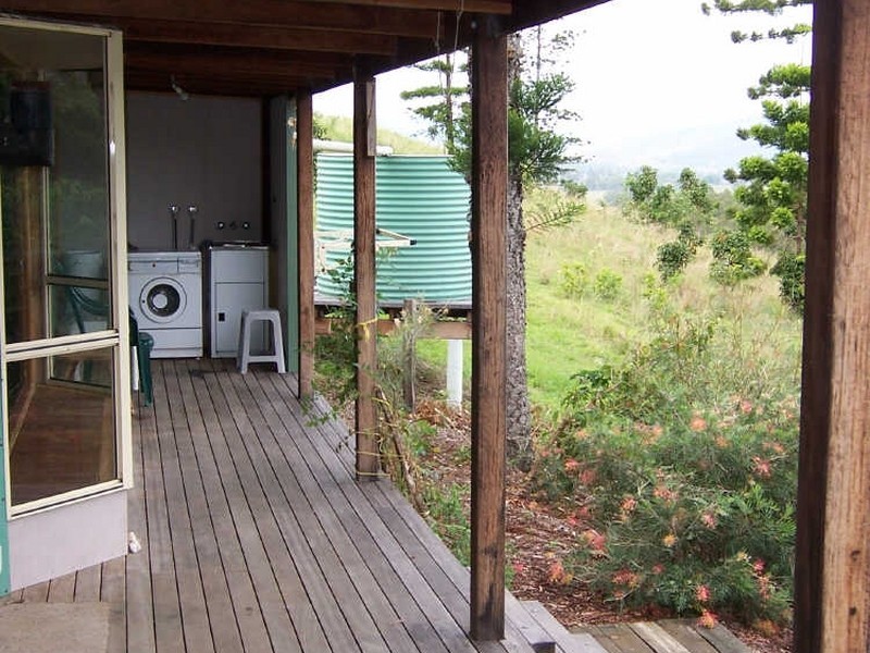 The Cottage/385 Diggings Road, Glastonbury QLD 4570
