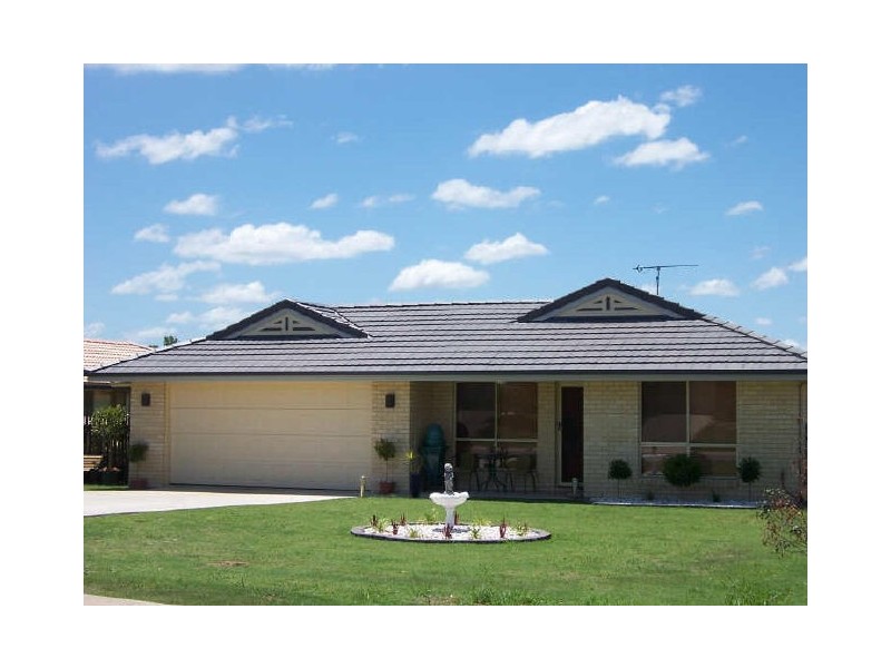19 McPhail Street, Southside QLD 4570