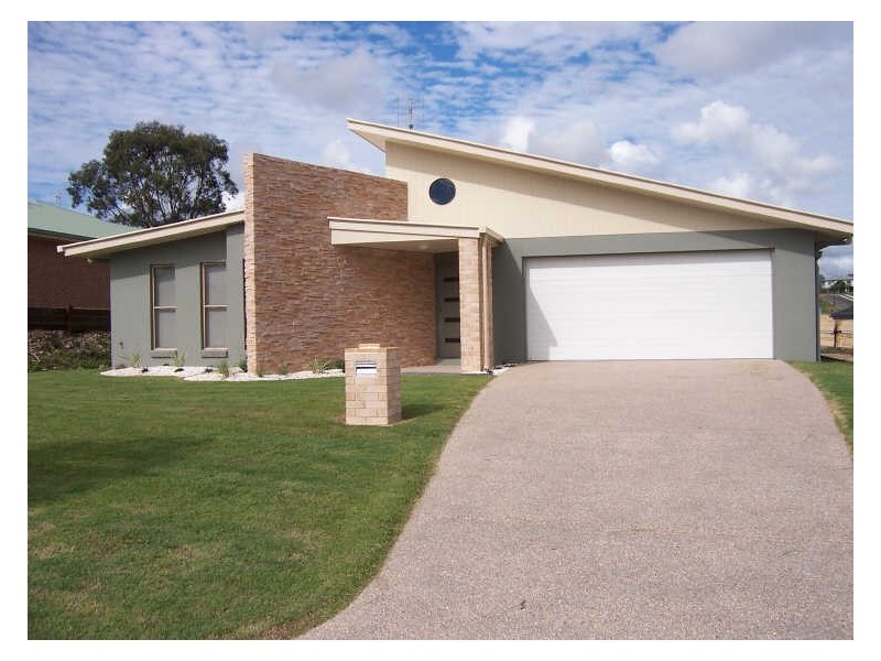 9 Scholar Close, Gympie QLD 4570