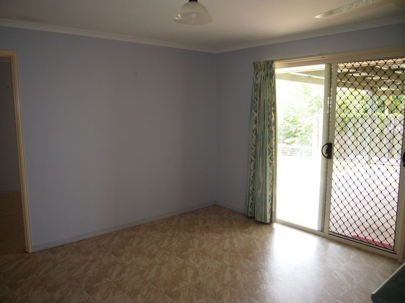 18 Gympie View Drive, Southside QLD 4570