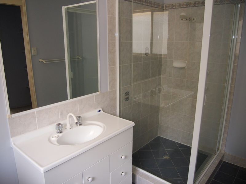 18 Gympie View Drive, Southside QLD 4570