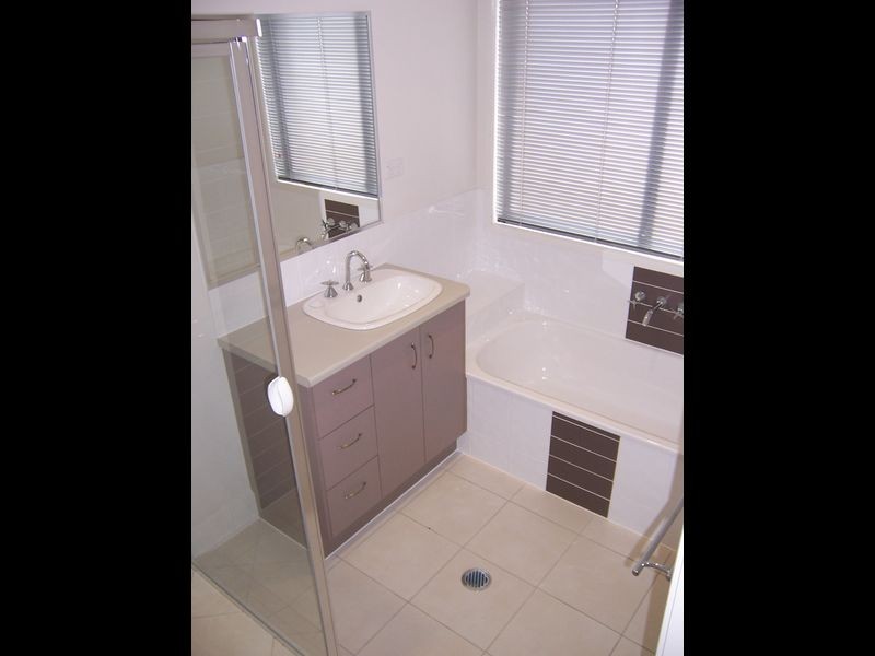 8 Glen Eden Drive, Gympie QLD 4570