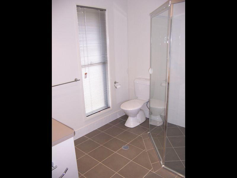 8 Glen Eden Drive, Gympie QLD 4570