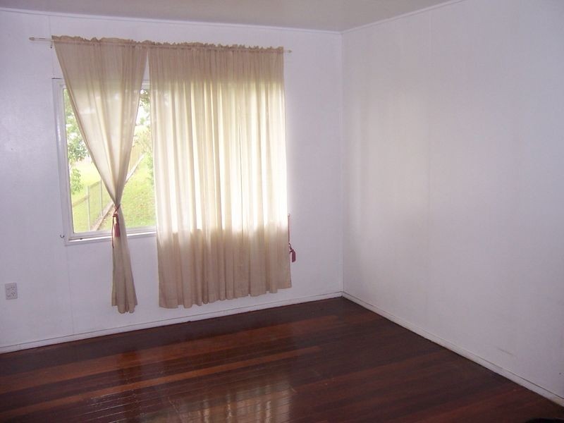 2/4 Walsh Court, Monkland QLD 4570