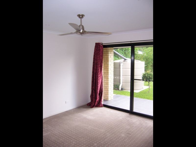 15 Jasmine Avenue, Southside QLD 4570