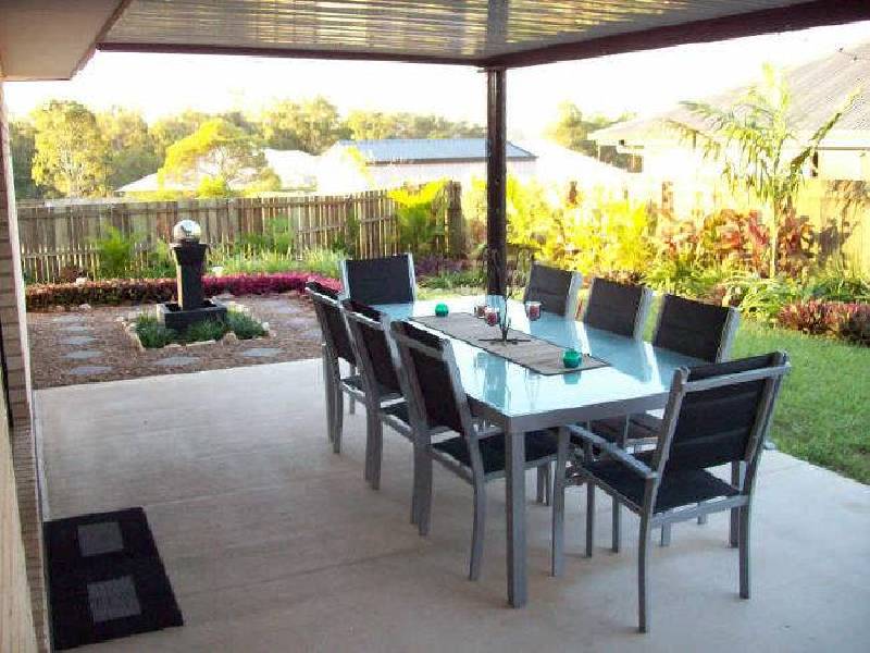 12 Hilltop Avenue, Southside QLD 4570