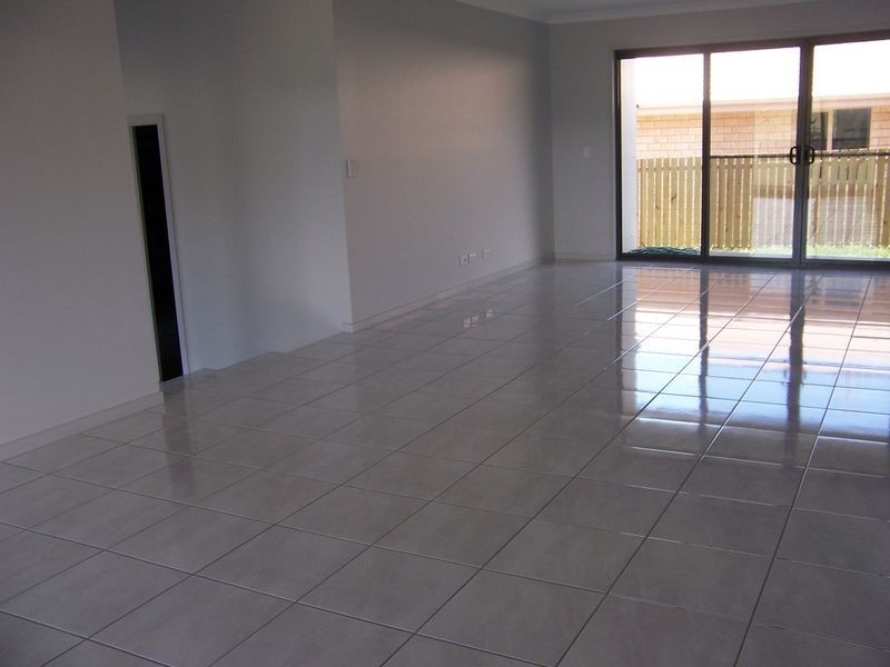 31 Presidential Avenue, Jones Hill QLD 4570