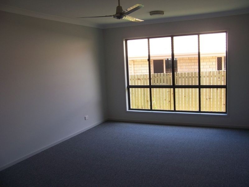 31 Presidential Avenue, Jones Hill QLD 4570