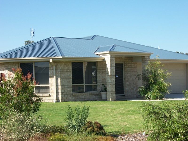 8 Fairway Drive, Gympie QLD 4570