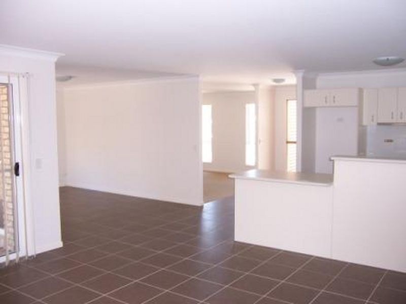 17 St Andrews Crescent, Gympie QLD 4570