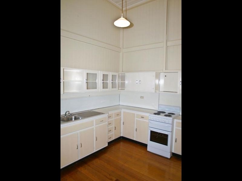 17 Calton Terrace, Gympie QLD 4570