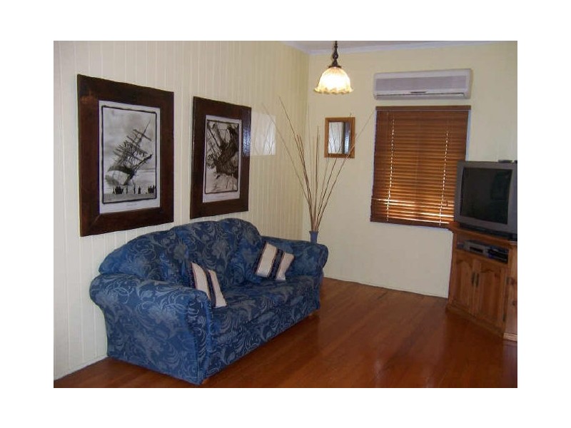 28 Calton Terrace, Gympie QLD 4570