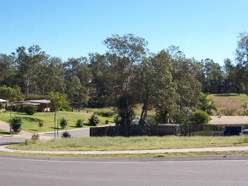 66 Bushland Drive, Southside QLD 4570