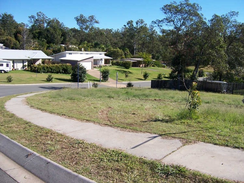 66 Bushland Drive, Southside QLD 4570