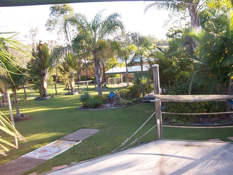 74 Exhibition Road, Southside QLD 4570