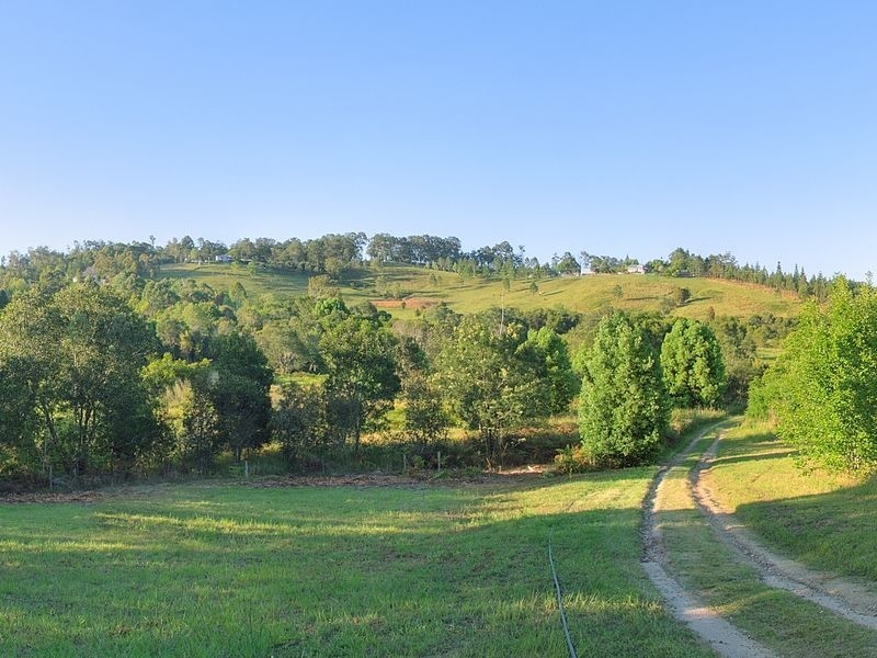 58 Aural Vale Road, North Deep Creek QLD 4570