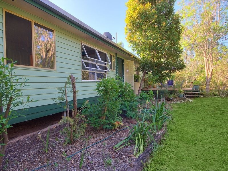 58 Aural Vale Road, North Deep Creek QLD 4570