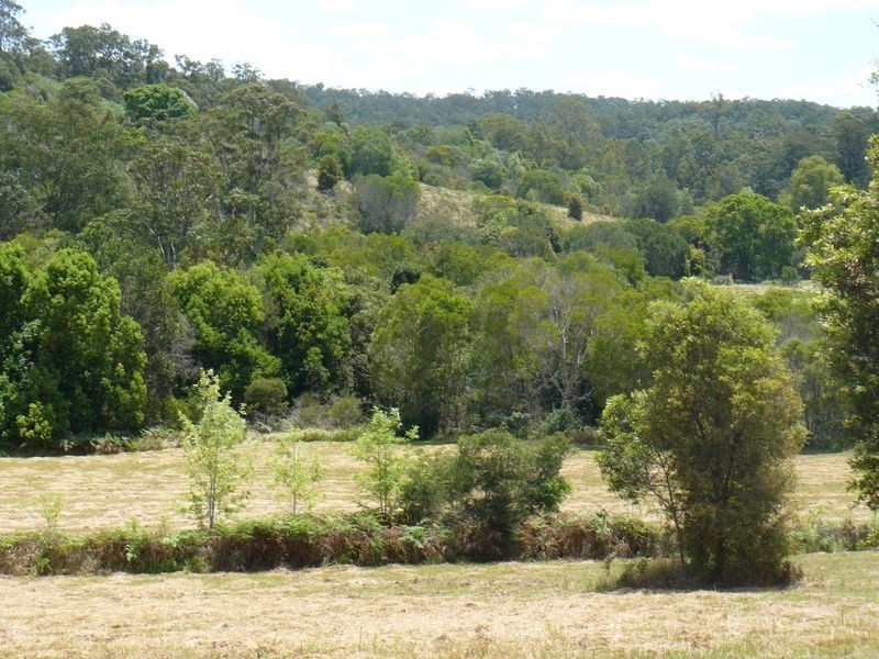 58 Aural Vale Road, North Deep Creek QLD 4570