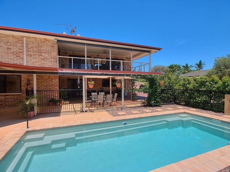 10 Bethany Court, Southside QLD 4570
