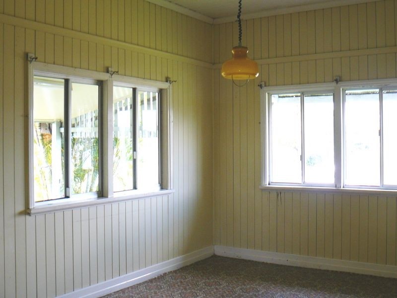 6 Carey St, Gympie QLD 4570