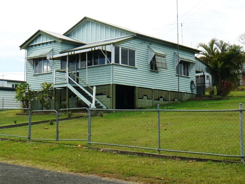 6 Carey St, Gympie QLD 4570