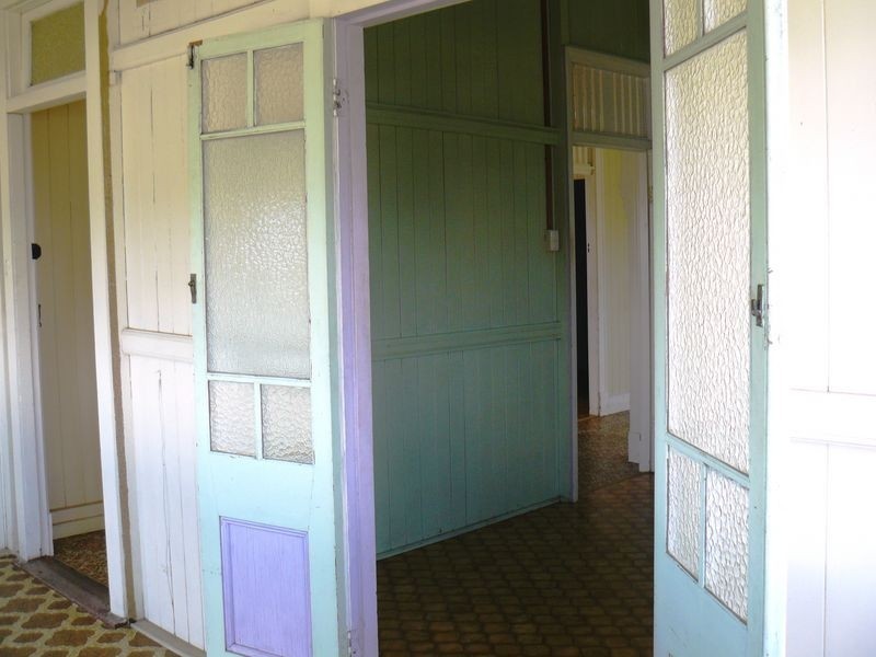 6 Carey St, Gympie QLD 4570