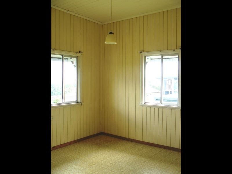 6 Carey St, Gympie QLD 4570