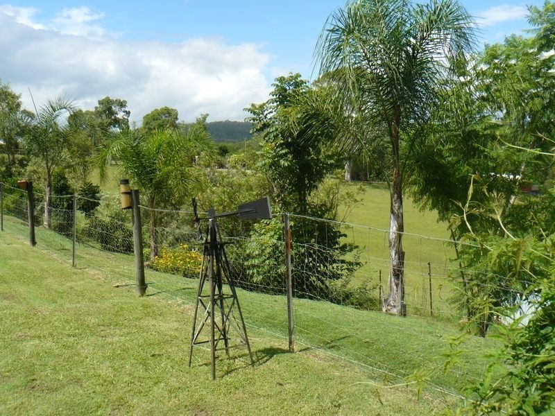 15 Wacal Road, Mothar Mountain QLD 4570