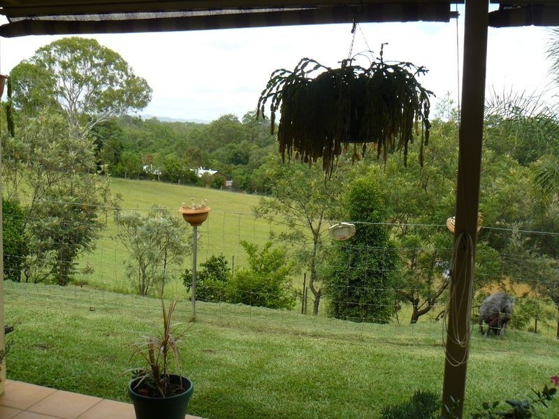 15 Wacal Road, Mothar Mountain QLD 4570