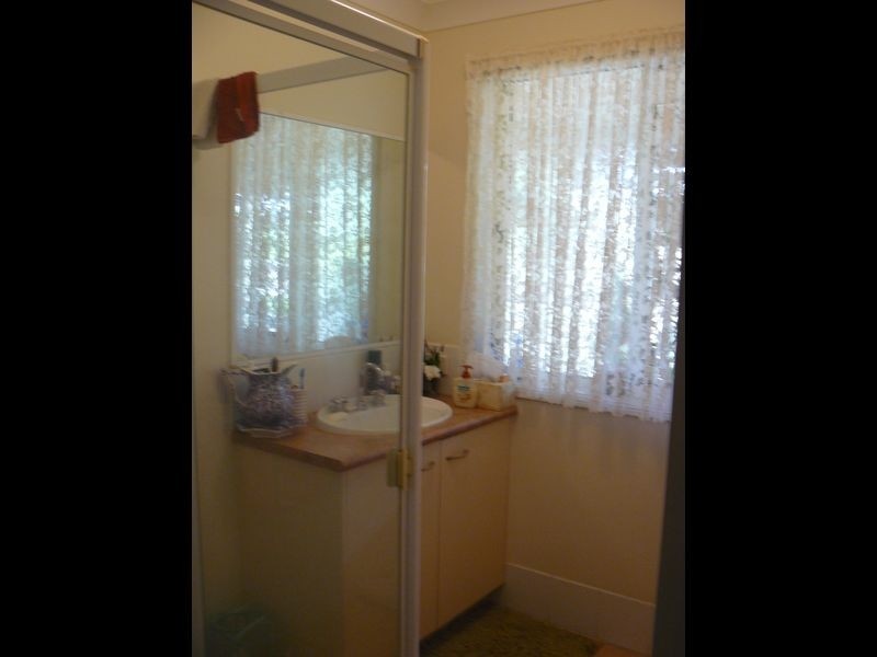 15 Wacal Road, Mothar Mountain QLD 4570