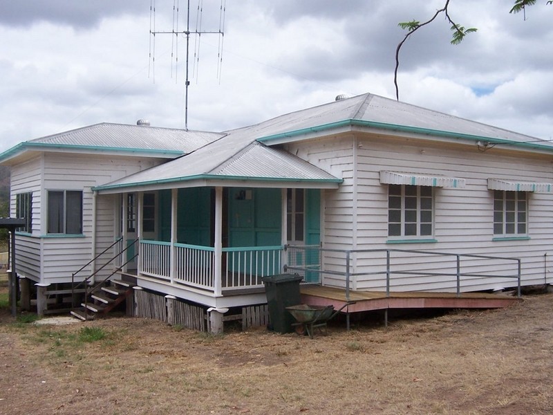 15 Bridge Street, Kilkivan QLD 4600