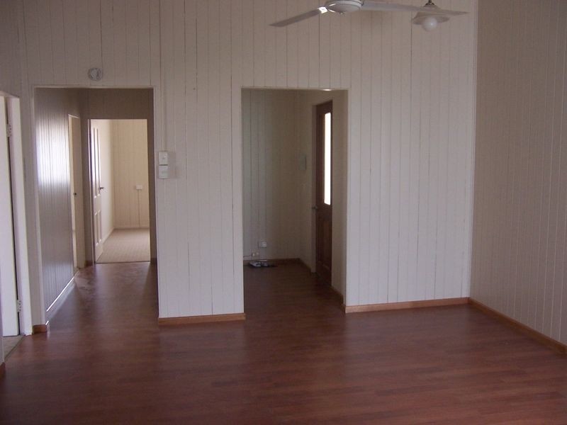 15 Bridge Street, Kilkivan QLD 4600