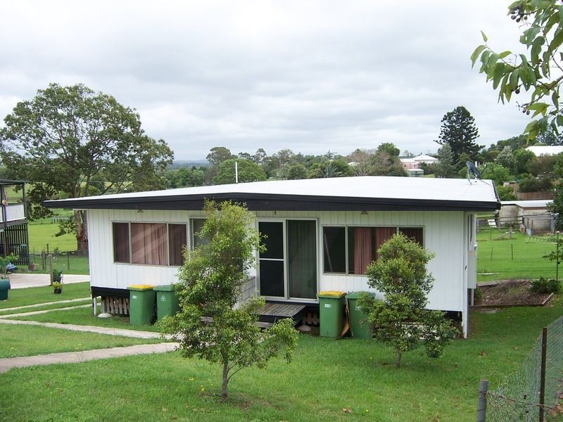 2/4 Walsh Court, Gympie QLD 4570