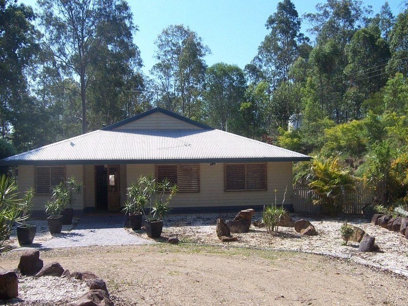 38 Old Veteran Road, Veteran QLD 4570