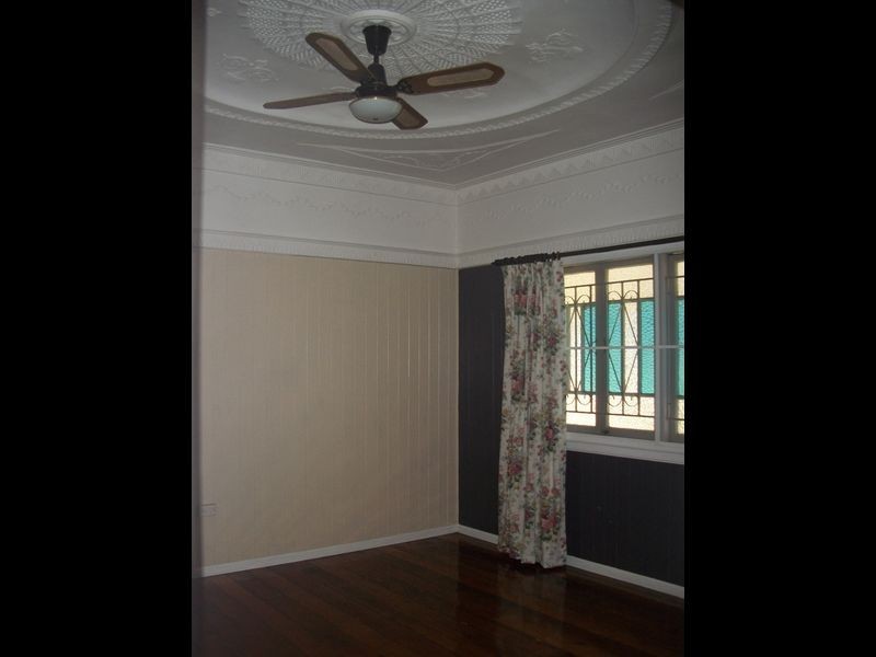 12 Kidgell Street, Gympie QLD 4570