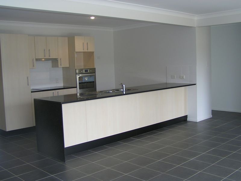 4 St Andrews Crescent, Gympie QLD 4570