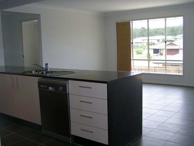 4 St Andrews Crescent, Gympie QLD 4570