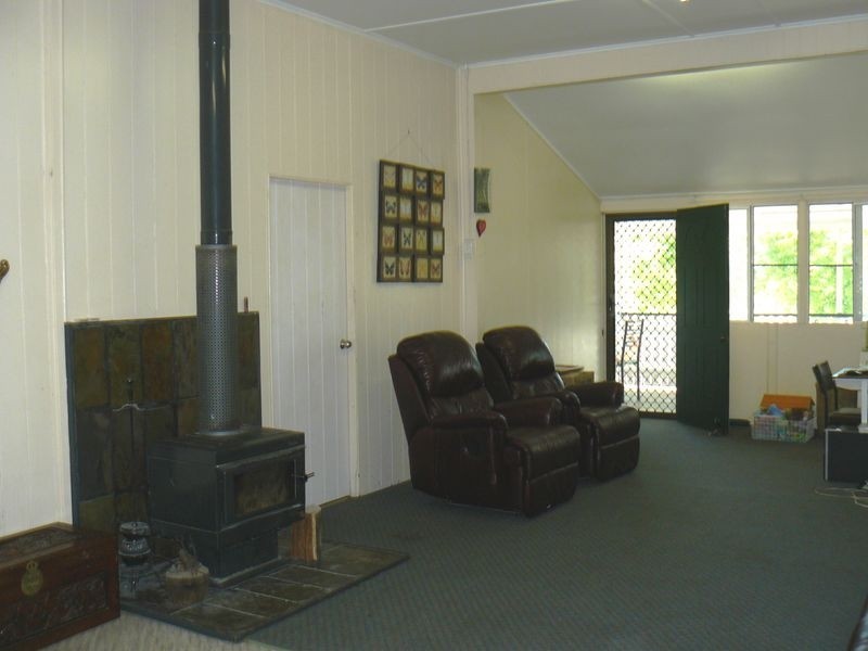 204 Tamaree Rd, Tamaree QLD 4570